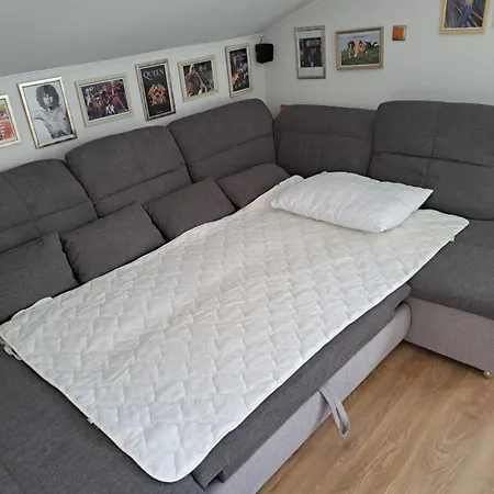 Apartment Cuzela-papata Tisno
