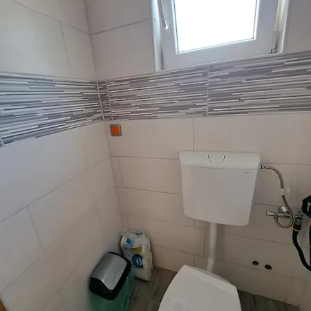 Cuzela-papata * Tisno