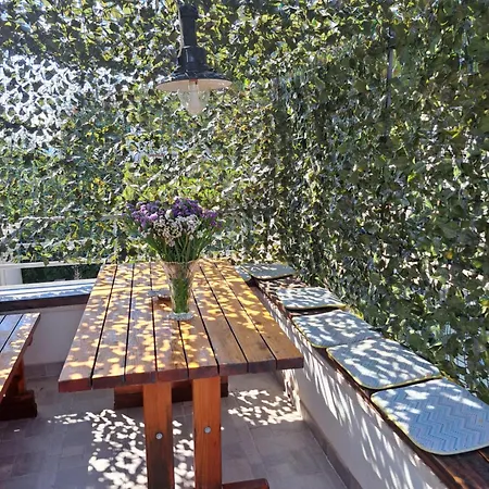 Apartment Cuzela-papata Tisno