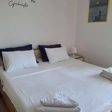 Cuzela-papata Apartment *
