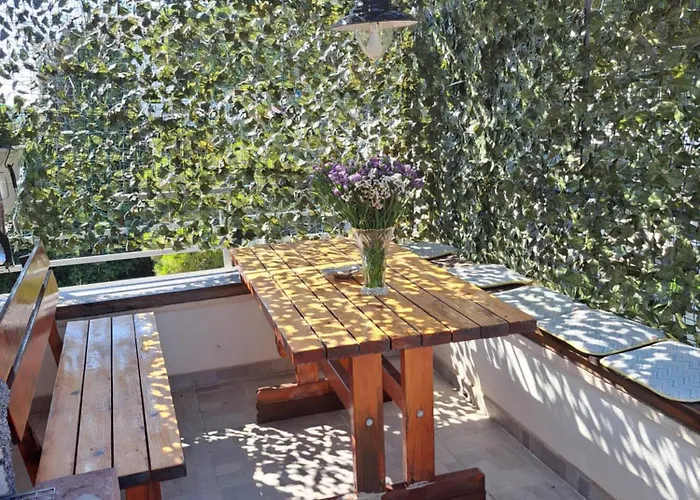 Cuzela-papata Appartement Tisno